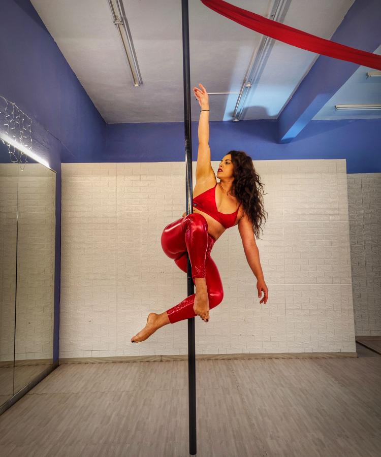 dance spot studio pole dancing